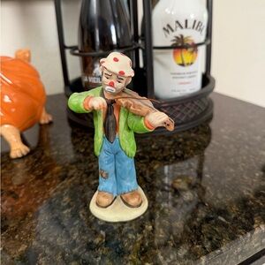 Emmitt KEmmitt Kelly JR Collection
Flambro Hobo Clown : Porcelain Collectibles